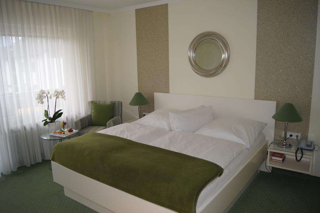 Hotel Christine Фюссен Екстер'єр фото